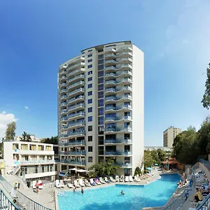 Rеgina **** Aranyhomok